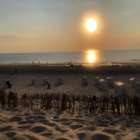 Hansele-klein-fein-strandnah-sein Westerland