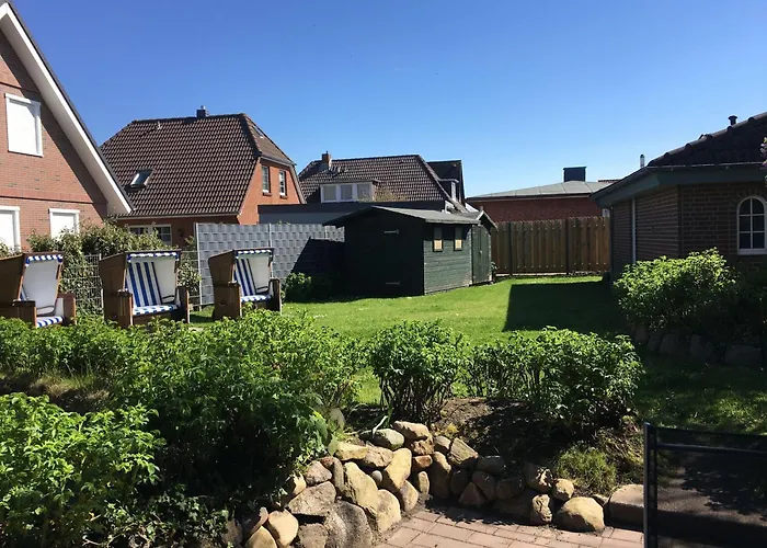 Hansele-klein-fein-strandnah-sein * Westerland